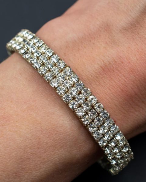 Les bracelets avec diamants pour femme : élégance et raffinement !